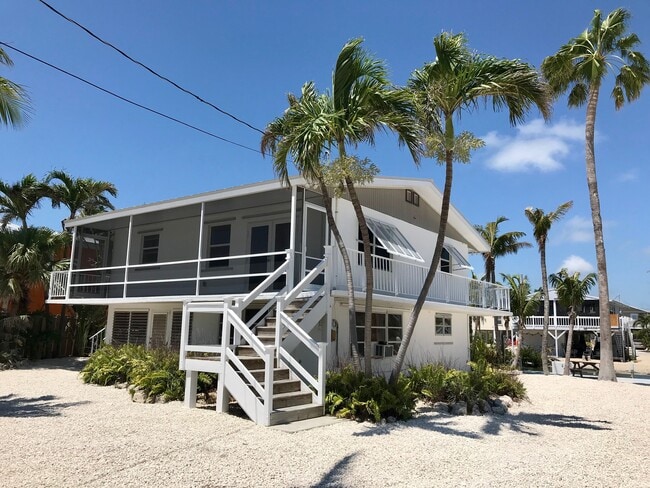 Building Photo - 27441 W Indies Dr Unit B