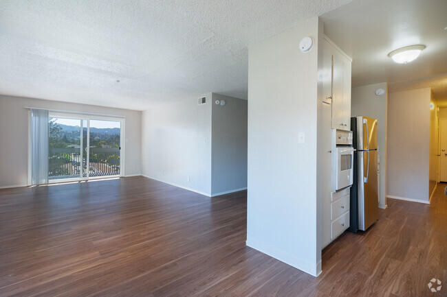 Interior Photo - Newell Vista Apartments