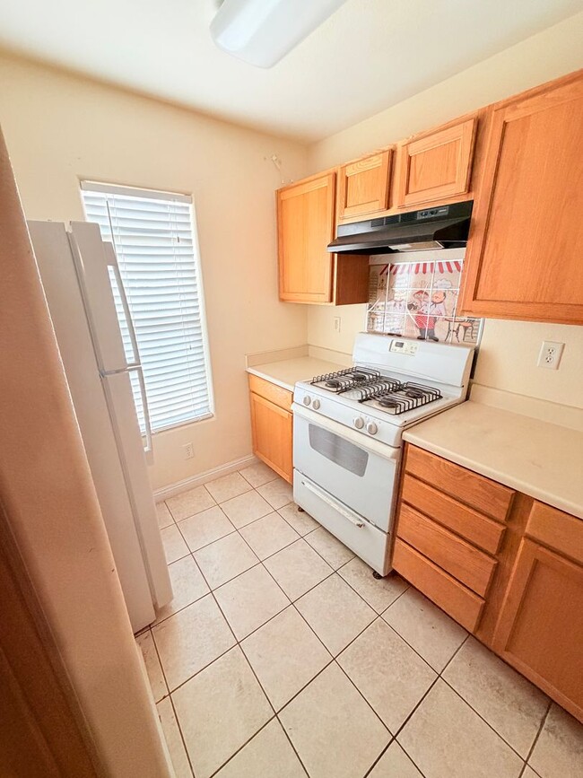 Photo - BEAUTIFUL 3 BEDROOM 2.5 BATH