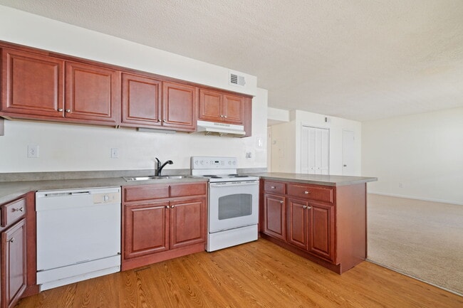 Photo - 9617 20th Bay St Unidad 22