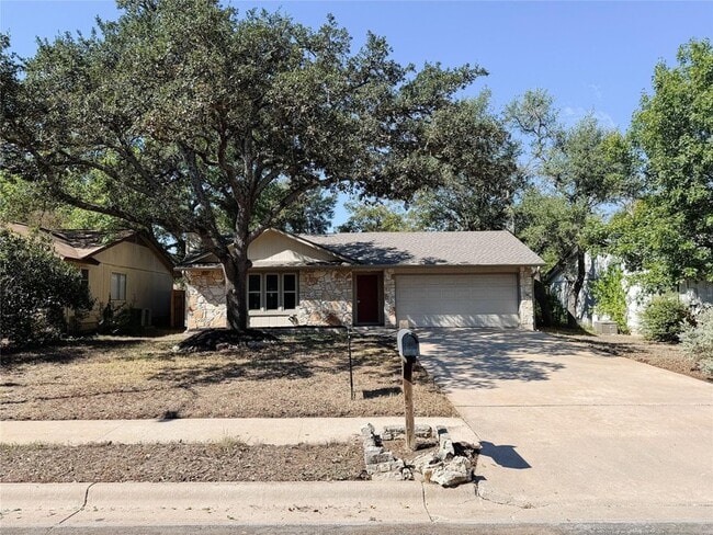 Photo - 11910 Stout Oak Trail