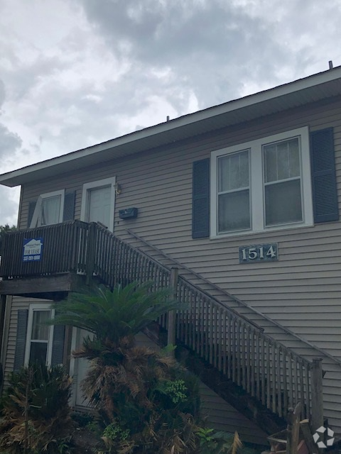 Building Photo - 1514 W University Ave Unit A Rental