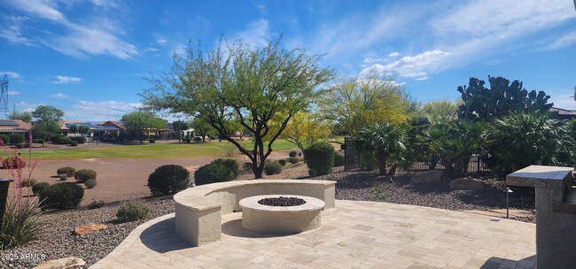 Photo - 26990 W Burnett Rd Casa