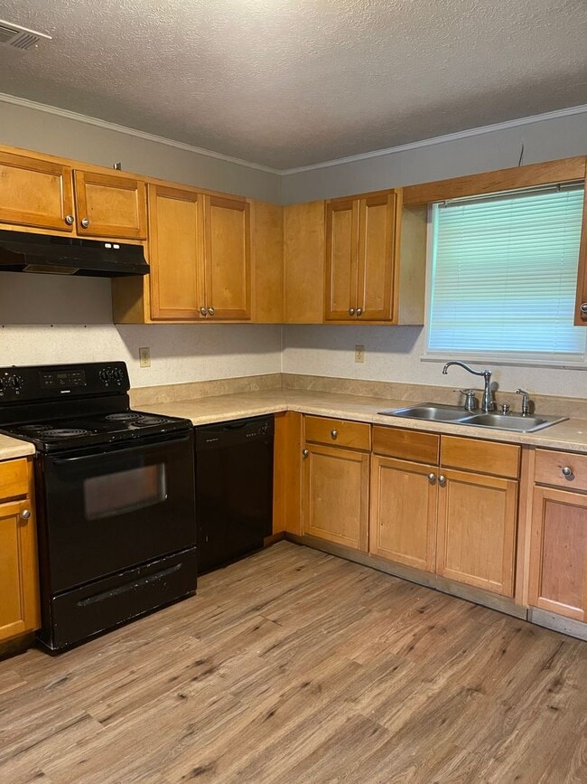 Photo - Duplex in Douglasville