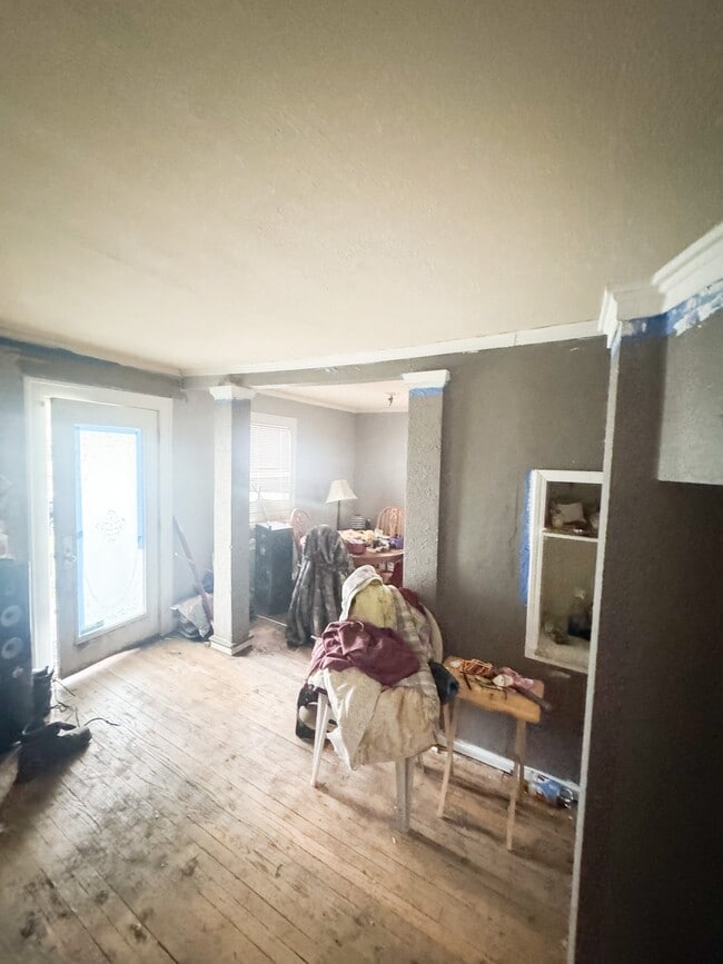Photo - 612 Neubert Ave