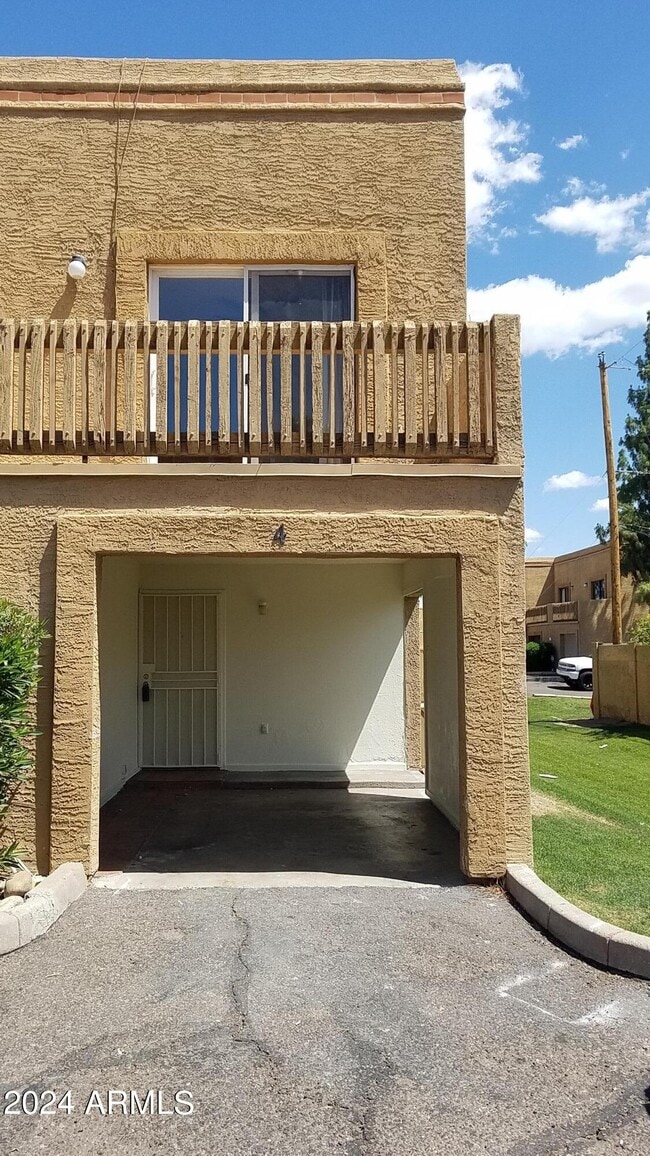 Building Photo - 12245 N 21st Ave Rental