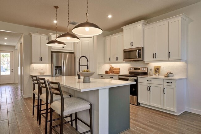Photo - 7182 Claudelle St