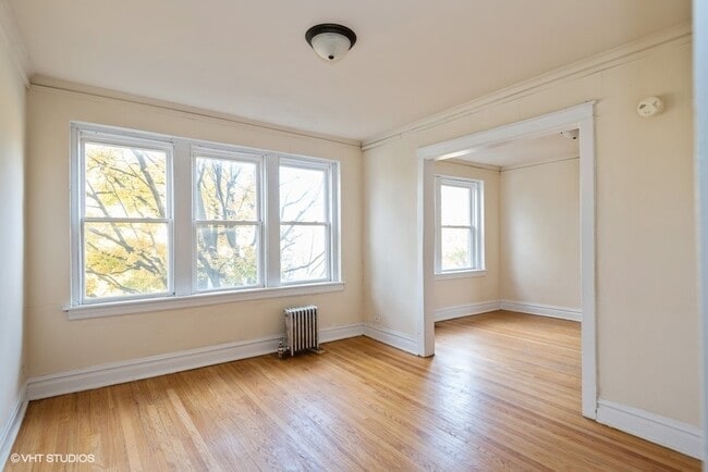 Photo - 5139 W Windsor Ave Unidad 2W