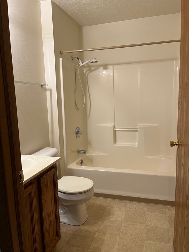 Photo - 5515 Tall Pines Pky