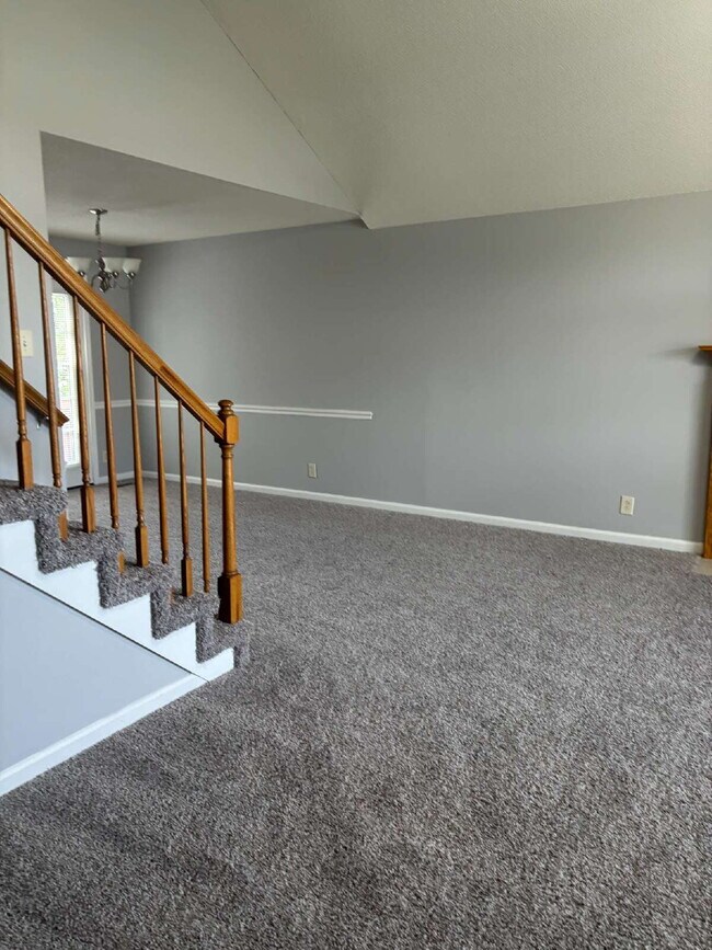 Photo - 1318 Whetstone Ct