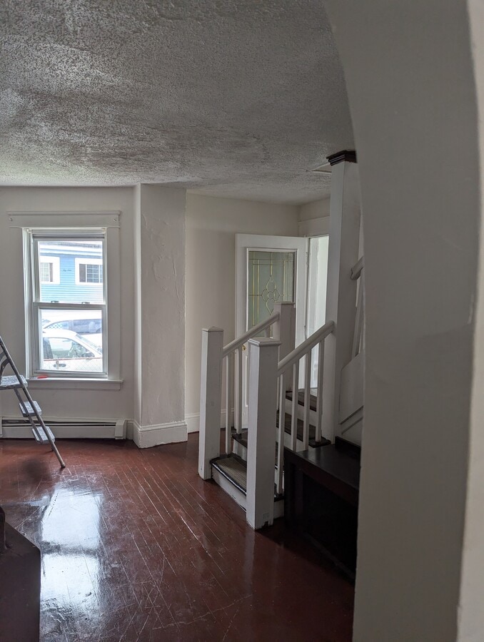 Photo - 17 Hempstead St