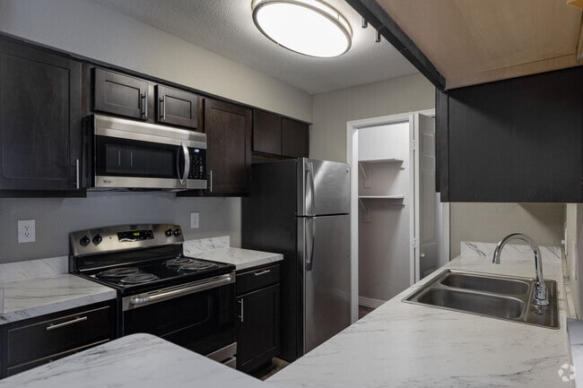 Kitchen - The Vanderbilt