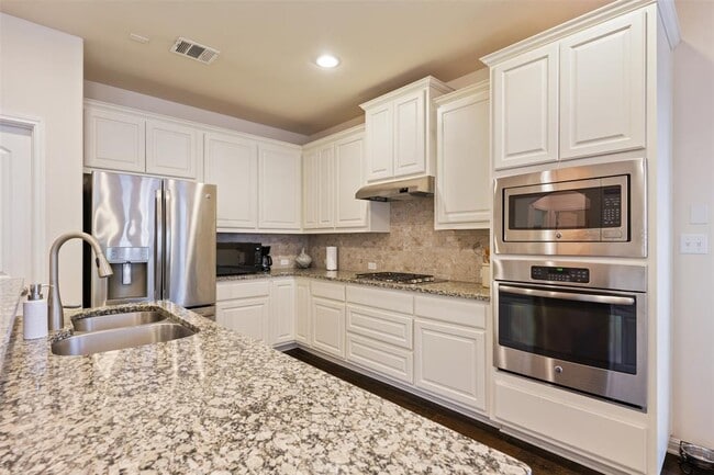 Photo - 2844 Coral Valley Dr