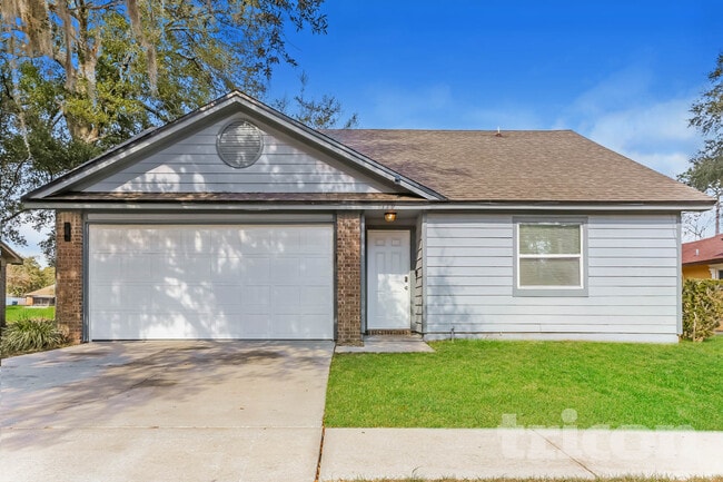 Building Photo - 1379 High Plains Dr W