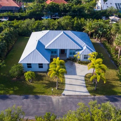 Photo - 2135 Island Dr