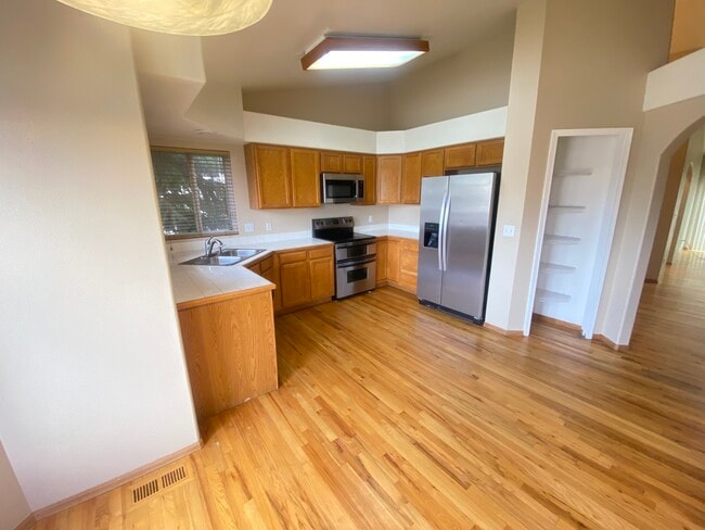 Photo - 1223 Gumwood Dr