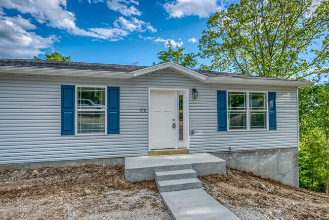 Photo - 518 Ellison St