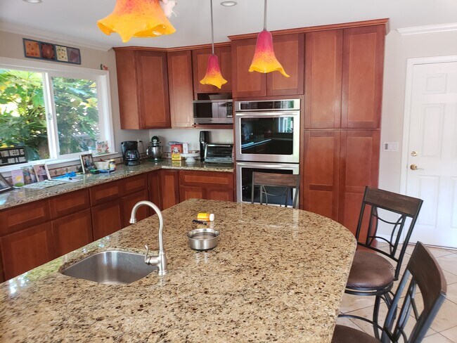 Photo - 849 Melrose Ct