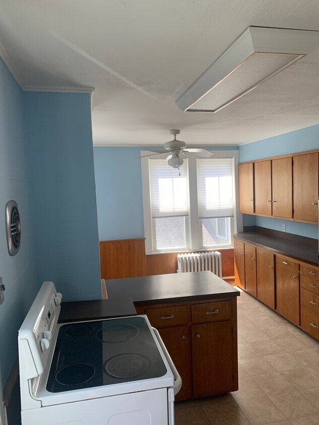 Kitchen - 215 Church St (Willimantic, CT)