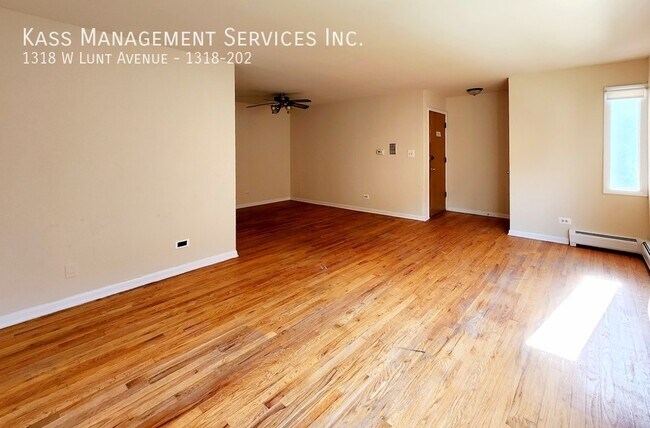 Photo - 1318 W Lunt Ave Unit 1318-202