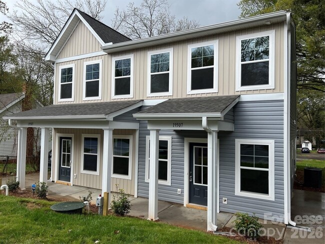 Building Photo - 19505 Meridian St