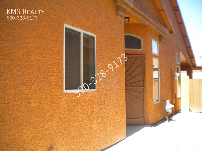 Building Photo - 5949 S Avenida Las Monjas Rental