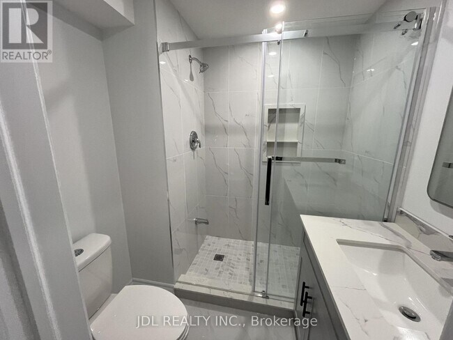 Photo - 82 Puccini Dr