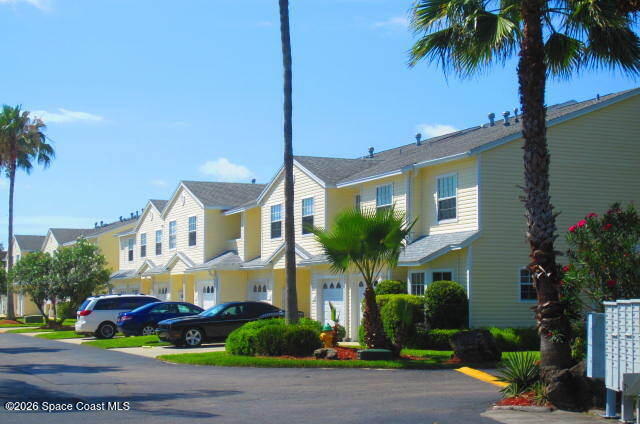 Building Photo - 2990 S Fiske Blvd