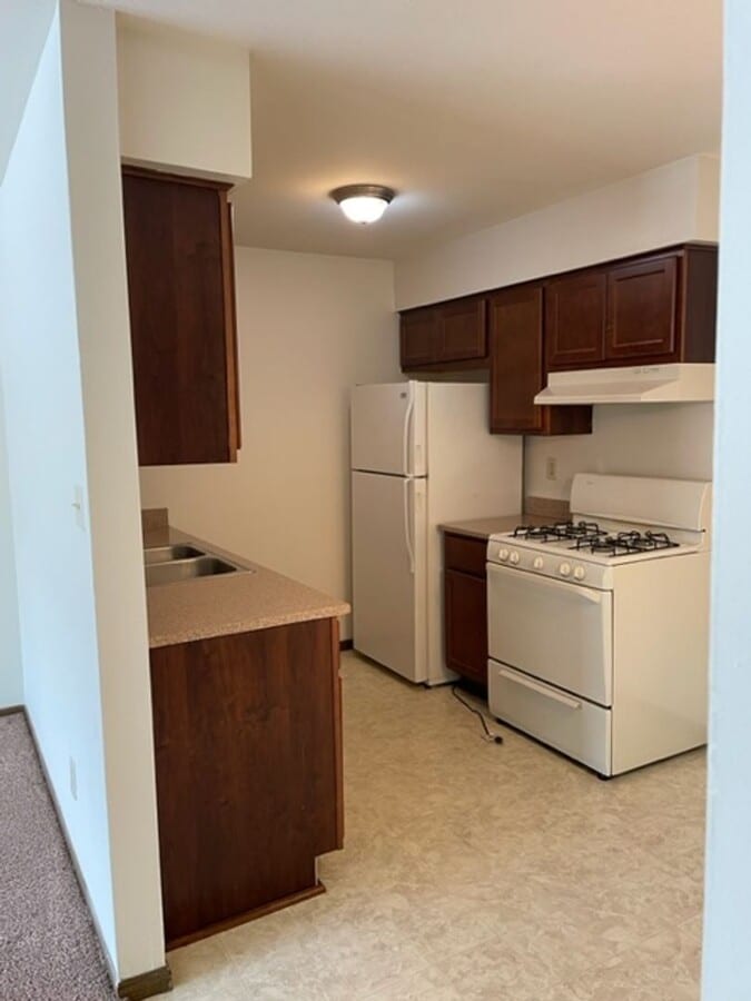 Photo - SLS - LOVERS LANE