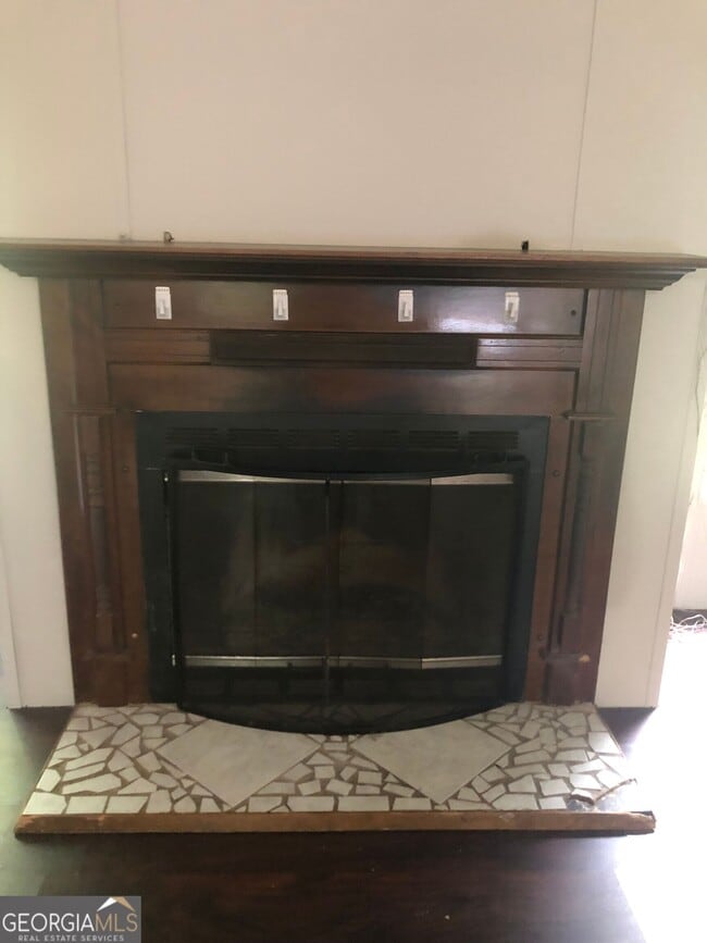 Photo - 983 Squirrel Hollow Rd