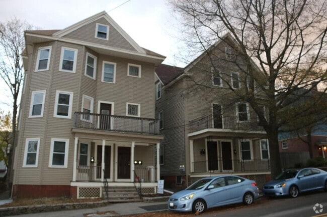 Building Photo - 11-13 Pitman St Unit P4 Rental