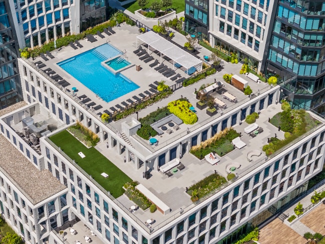 Photo - 100 Harbor Blvd Unidad 1504S