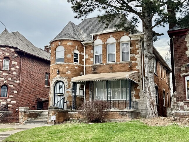 Photo - 4059 Tyler St