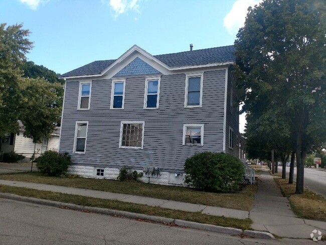 Building Photo - 801 Lafayette Ave Unit 3 Rental