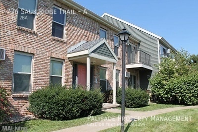 Building Photo - 736 Sauk Ridge Trail Unit A