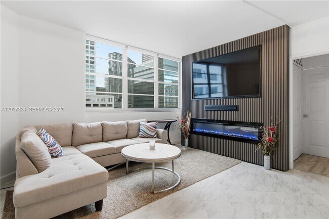 801 Brickell Bay Dr