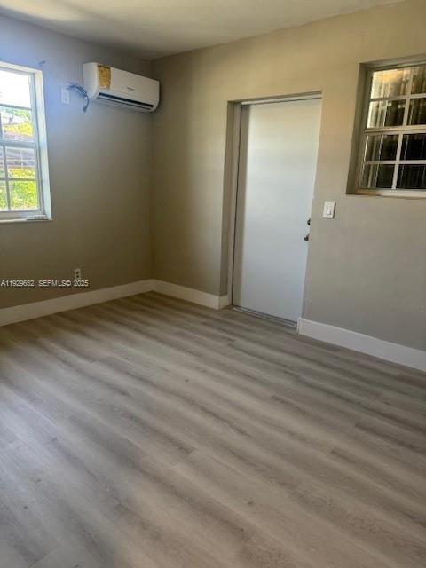 Photo - 630 E 32nd St Unit 1