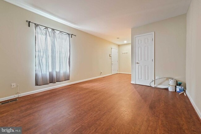 Photo - 249 S Chester St Unit 2