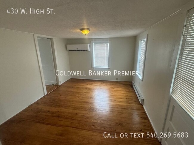 Photo - 430 W High St