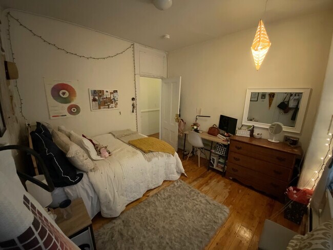 Photo - 129 Saint Alphonsus St Unit 1