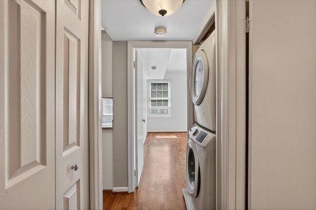 Photo - 15 Pickering Ct