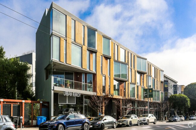 Primary Photo - 450 Hayes St