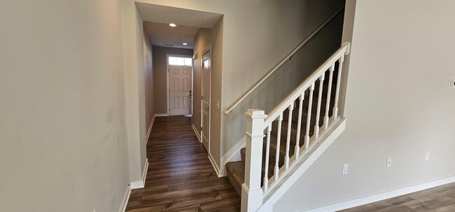 Photo - 125 Lenell Lp