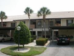 Building Photo - Venice, FL Mission Lakes 2BR/2BA Condo Located Just Off-Island Unit 174