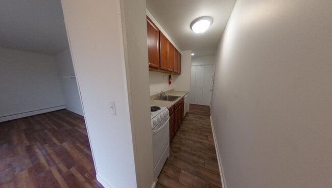 Dining Area/Kitchen