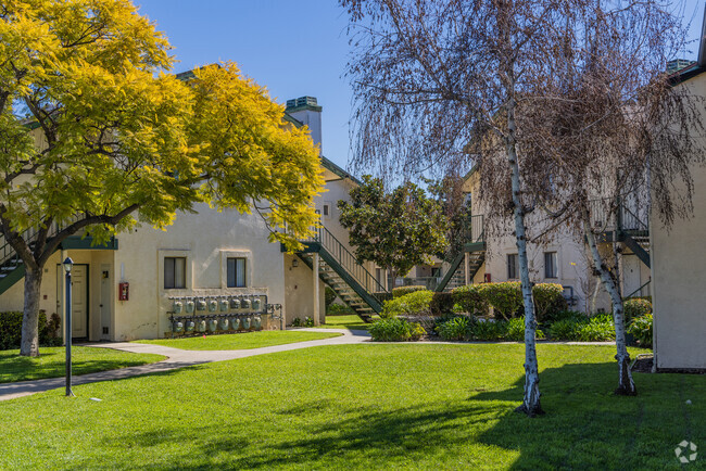 Building Photo - Legacy Residential - El Cajon Rental