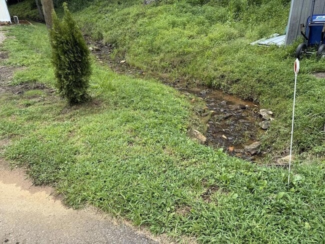 Photo - 1748 Allison Watts Rd