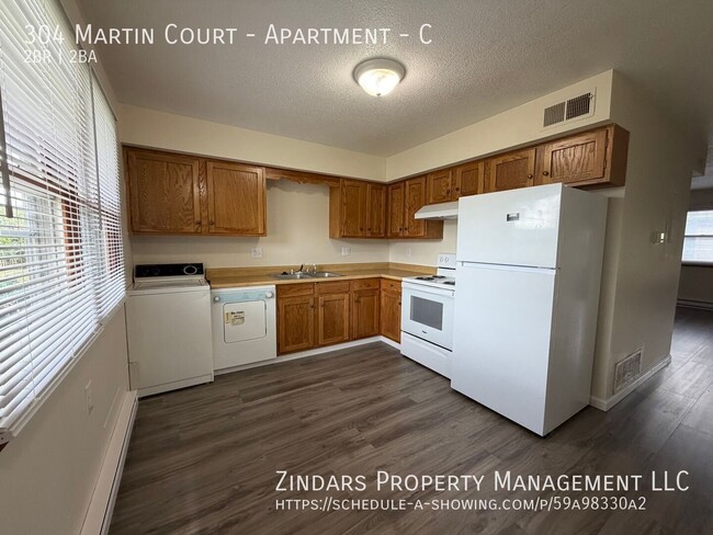 Building Photo - 304 Martin Ct Unit C