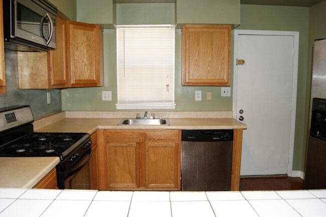Photo - Charming 3 Bedroom/ 1 Bathroom Townhome in East Baltimore, MD!