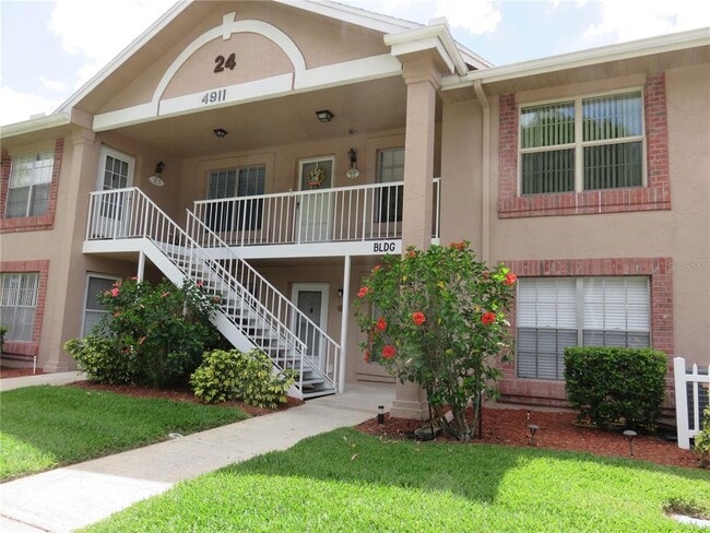 Building Photo - 4911 Sunnybrook Dr Unit 12